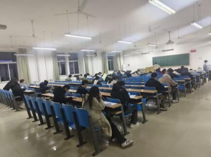 防诈同心 安全同行 --食品与...